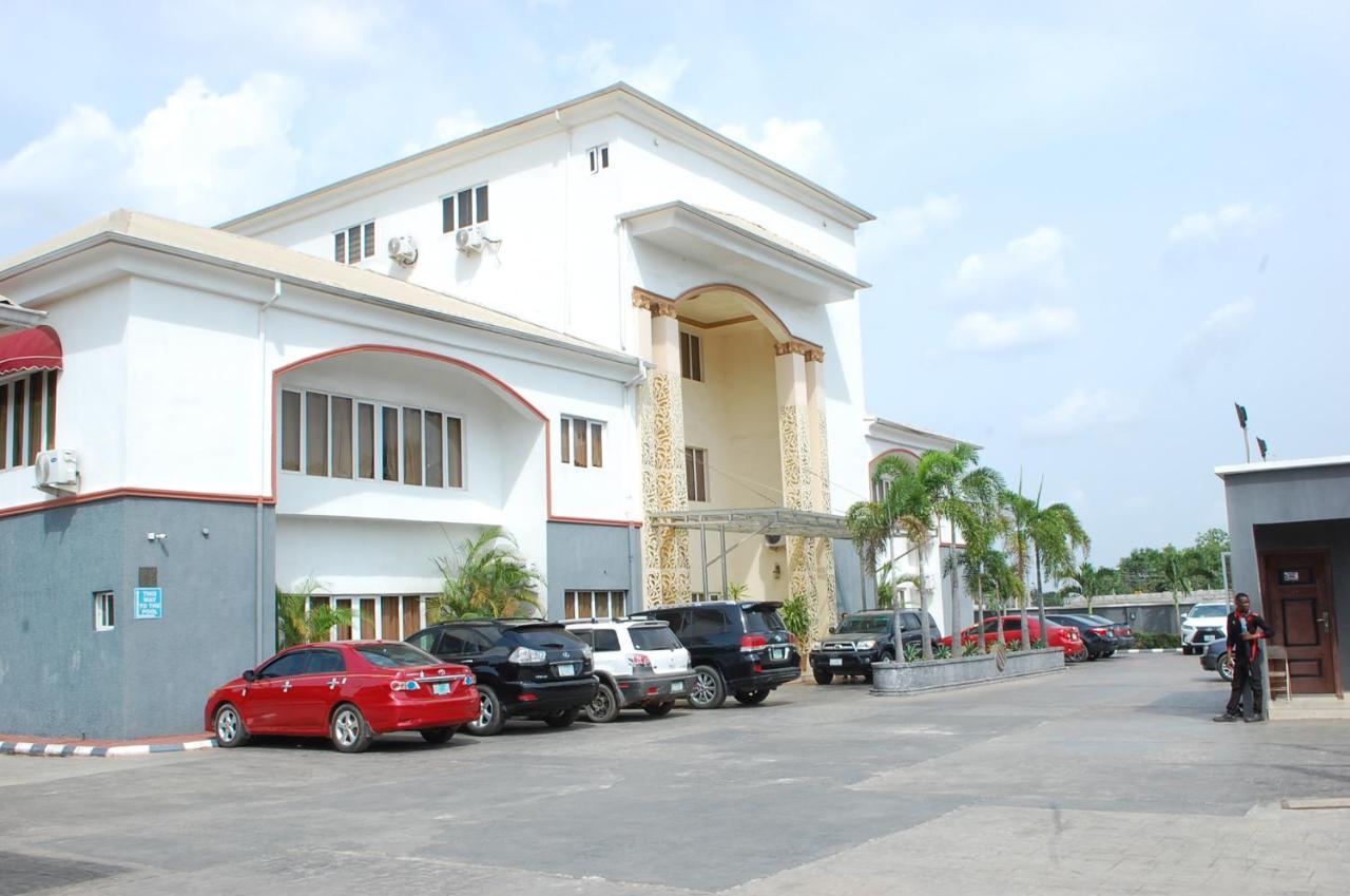 Mahogany Hotel And Suites Ibadan Ngoại thất bức ảnh