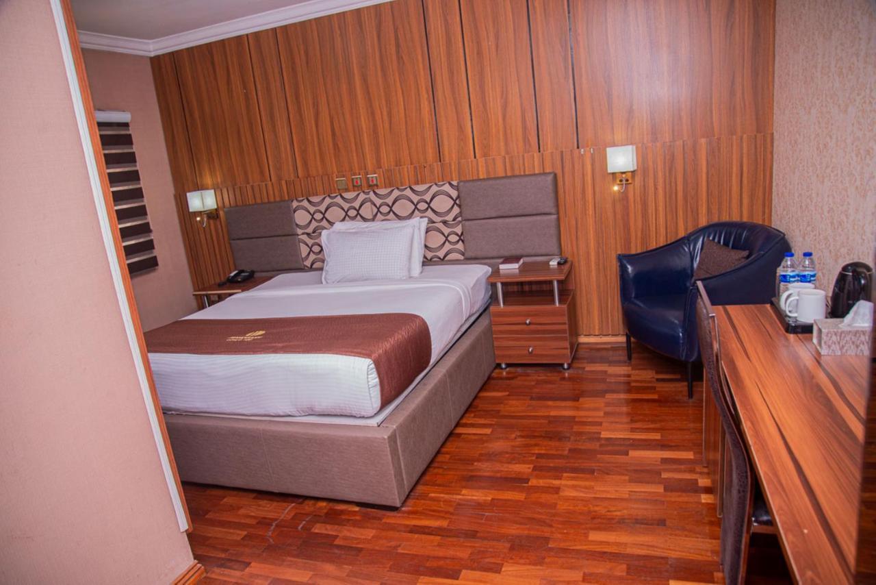 Mahogany Hotel And Suites Ibadan Ngoại thất bức ảnh